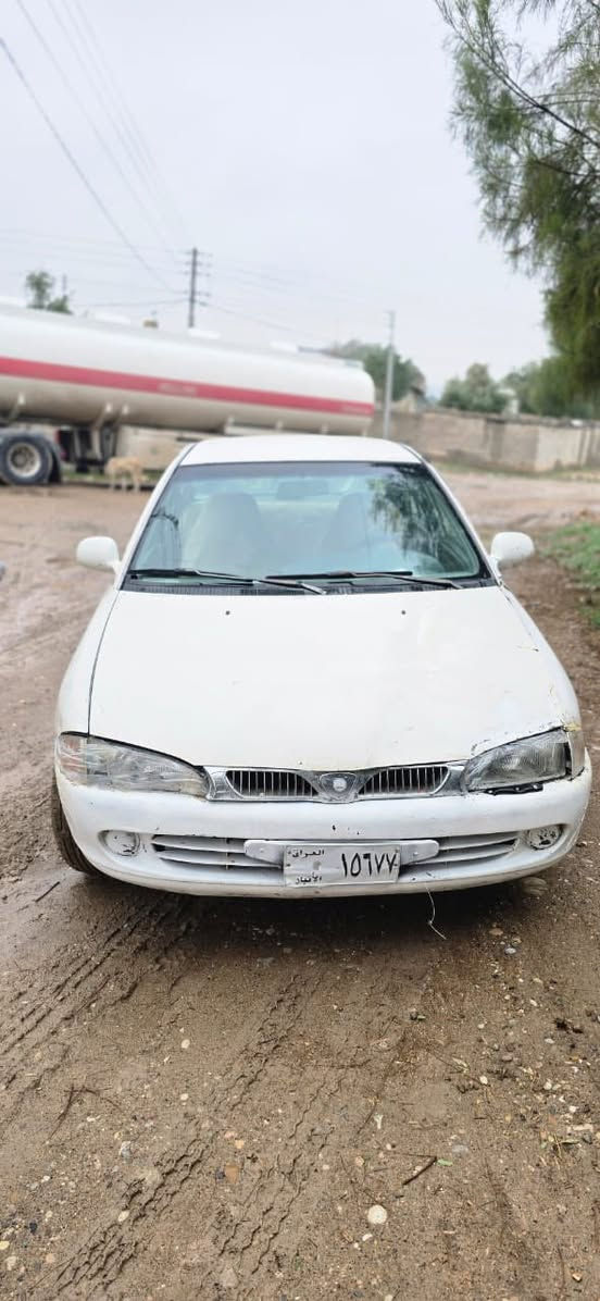 برۆتۆن مودیل ٢٠٠٢تەبریت له جیگەی خۆی ایش دەکات
گێڕو مکینه ی به شەرت تایە ی تازە باتری تازە به شەرتی هه مو شتێ سەنه یەوی حاسیبه و اولیات به شەرت  دەعمی نیه تت نها جه ملوخی لای سایق تۆزێک لێدراوی هه یه 
نرخی ١٨گلاو معامله
شوێن که لار
***********واتساب و ڤایبه ری له سەرە
