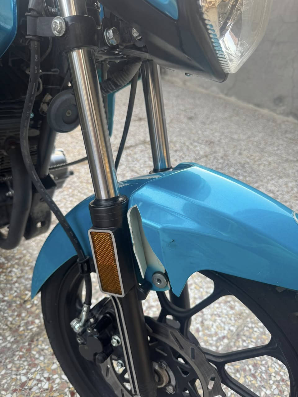 سلام عليكم دراجه rk
محرك ٢٠٠. موديل ٢٠٢٤ 
ماشيه ٢٦ 
رقم أربيل تحويل شوكت متريد 
عارضها بمليونين 
***********
