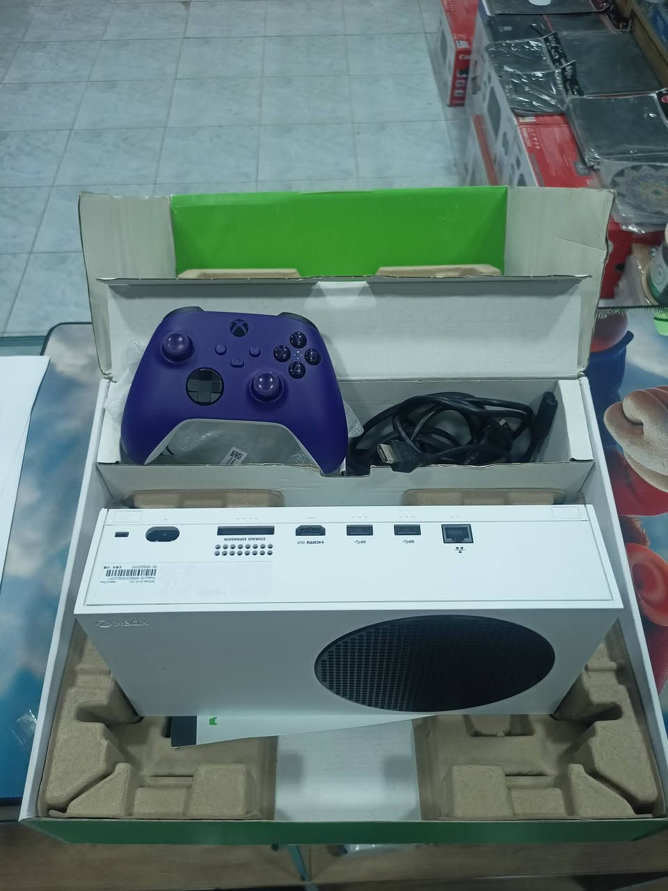 مثل ما وعدناكم توفرت قطعة نضيفة يم سيد المستخدم
👌😎
اكسبوكس سيريس أس 512 مع ملحقاته ويدة واحدة  
ضمان: اسبوع 
السعر : 365 الف قفل 
العنوان الاول : النجف شارع غدير كرامه مقابيل مطعم الكرار 
العنوان الثاني : النجف الولاية شارع بنات الحسن 
تتوفر خدمة توصيل كافة محافظات العراق 
للتواصل : طلب خاص او الاتصال على
***********
***********

#اكسبوكس #بليستيشن #العاب #اجهزةـالعاب
