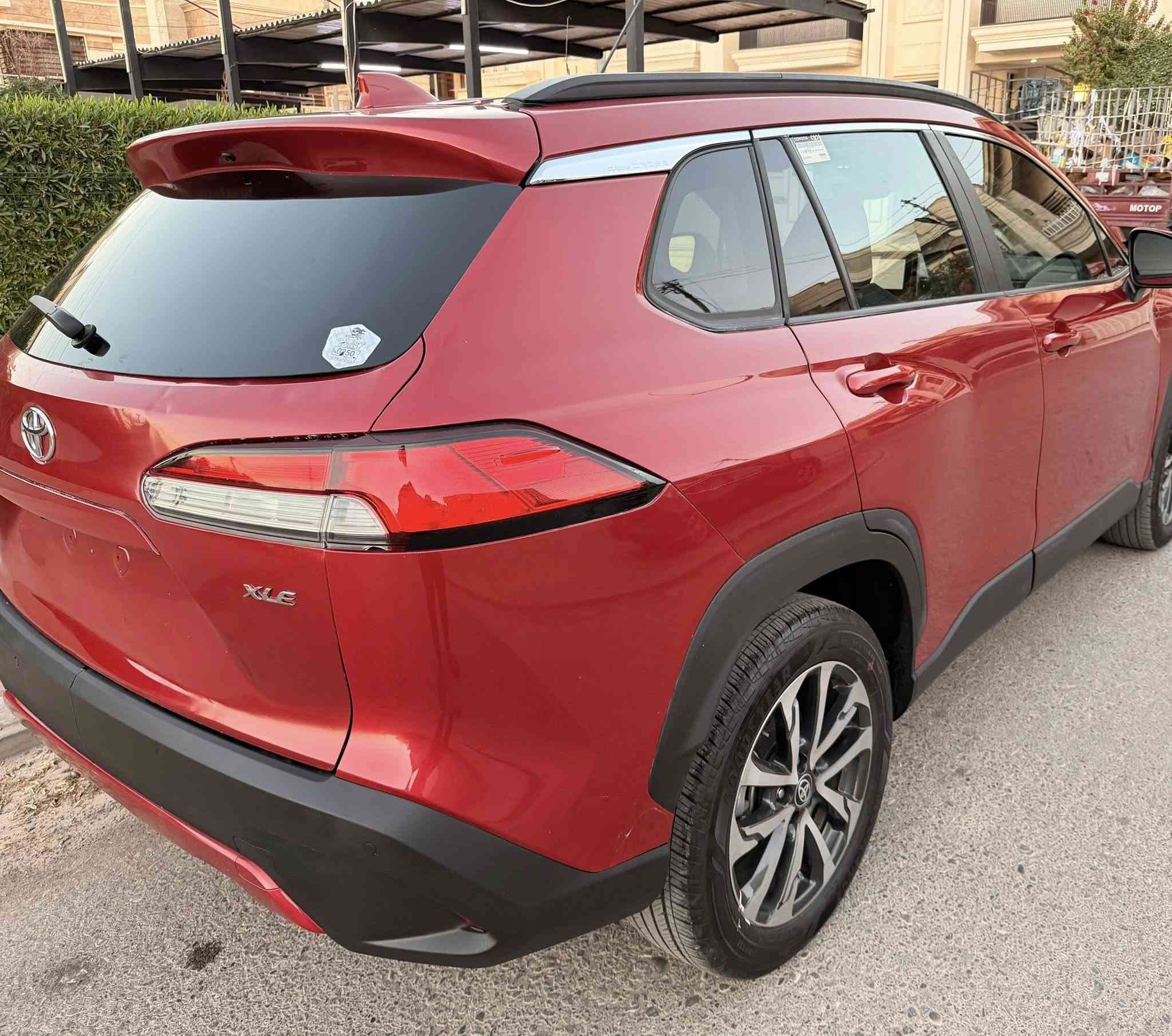 السلام عليكم
كورلا كروس موديل 2023 
                                  2023 Toyota Corolla Cross Xle
للبيع
رقم شاصي 7MUEAAAG3PV061988
ماشية 21 ألف mi
مواصفات
كشن جلد
كامره خلفيه 
حساسات + رادار خلفي
حساسات اماميه + رادار+مانع انزلاق
نقطة عمياء+مستشعر وقوف+مثبت سرعه
المرايات الجانبيه رادار+تحذيرمغادره المسار
تحكم ستيرن
بصمه تشغير
هند بريك كهرباء + اوتو بريك
شحن واير ليس+كار بلاي
عداد دشبول ألكتروني 
شاشة
لايت زينون+ ليد+ بلاجكتور
الحادث جاملغ خلفي طرف يسار+جزءمن الباب الخلفي+ جزء من باب الصندوق السياره أرباك البرده ومرجعه كراش صور الحادث موجوده مع الصور 
مكان السيارة اربيل 
تترقم شمالي السياره كاتي بعده ممخرجه تتخرج بأسم المشتري
السعر 17000$

***********
