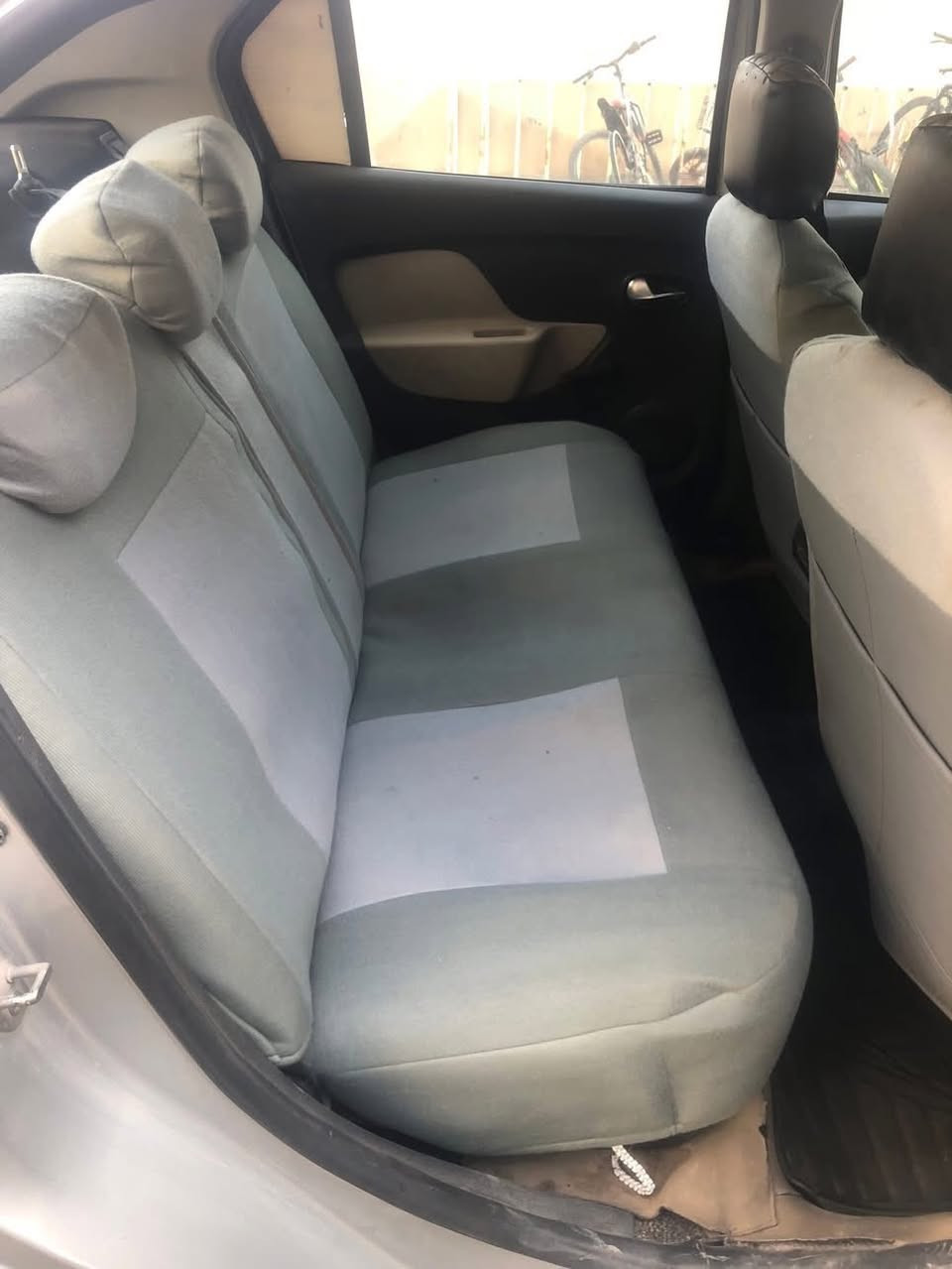 السلام عليكم رينو سيمبول ٢٠١٨ للبيع رصاصي قمارة بيهة جراد جاملغ يمنة وبابين اليسرة معمارة طخة مو ضربة منظومة غاز كير مبدل حاوية هسة صار شهر بيهة خربطة رقم انكليزي حرة ابيع رقمين السعر ٦٠ وبيهة مجال رقمي *********** 
وات ساب ***********
