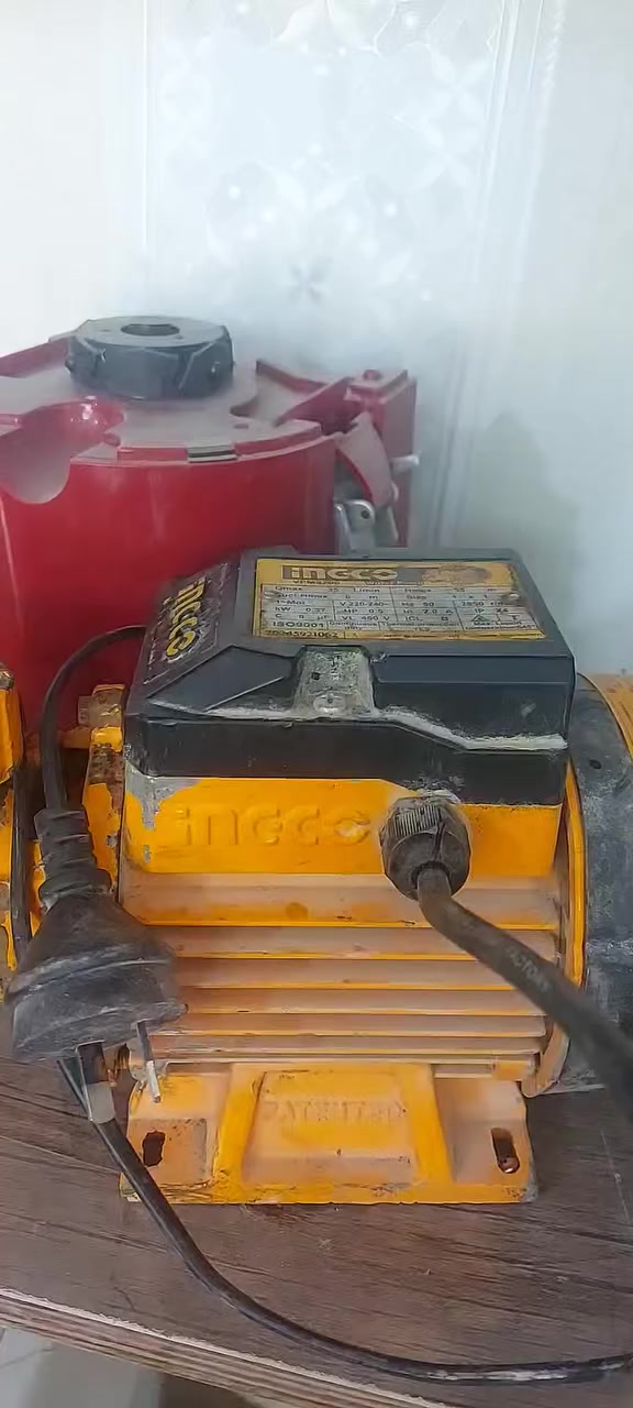 ماطور. ماء بهاالشكل. 20الف بس


**إذا كنت صاحب هذا الإعلان وتريد حذفه لأي سبب، رجاءا أرسل رسالة إلى الدعم الفني**