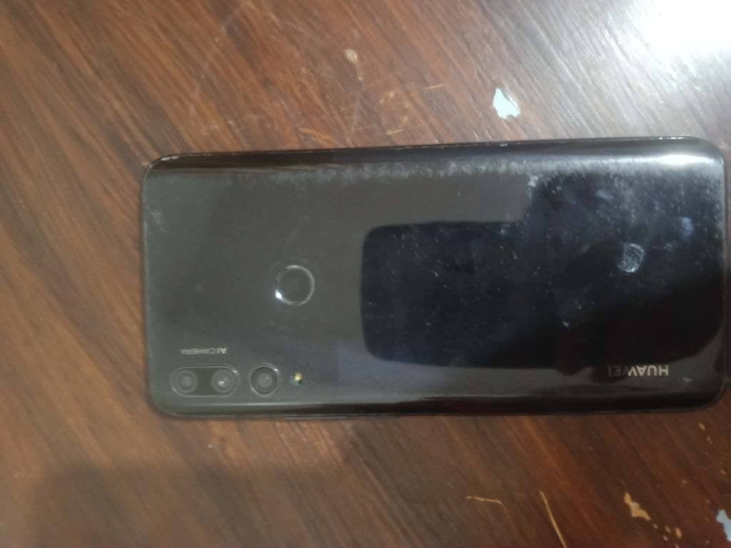 هواوي واي9برايم الجهاز نضيف مال بيت شحن ميصرف 
بي فطور بل شاشه كامرته الماميه واكفه سعره 45 الشراي 
يجي واتساب ***********
