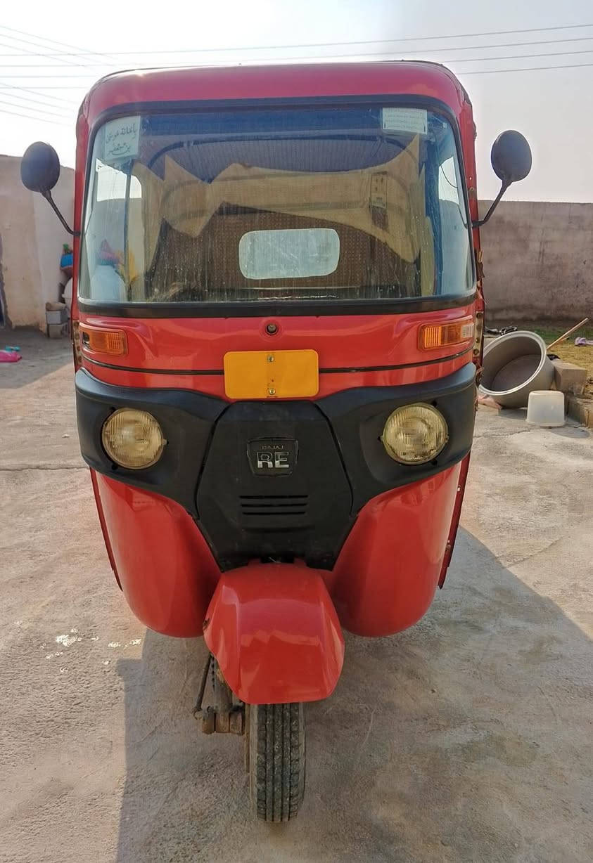 سلام عليكم تكتك موديل2018 مجفته ومسمكره وصبغ وكاله تكتك جاهزه بس يرادله ترقيم
عنوان عماره رقم: ***********
اني مكلف بل نشر
