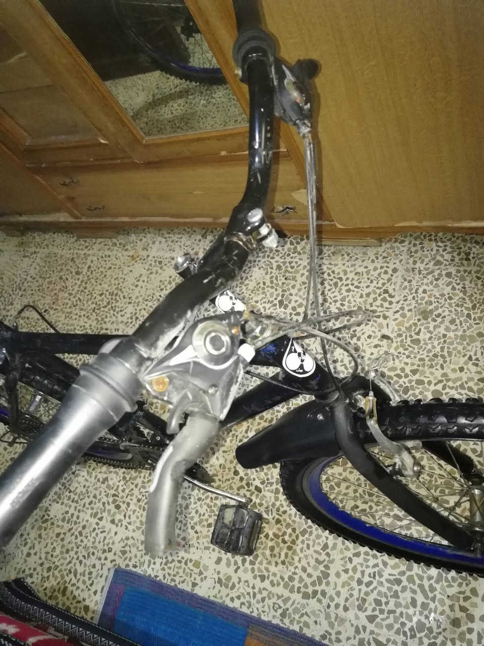 للبيع موجود صلاح الدين سعر 600 وسكره 🤏صغيره تواصل على هالرقم0986978921


**إذا كنت صاحب هذا الإعلان وتريد حذفه لأي سبب، رجاءا أرسل رسالة إلى الدعم الفني**