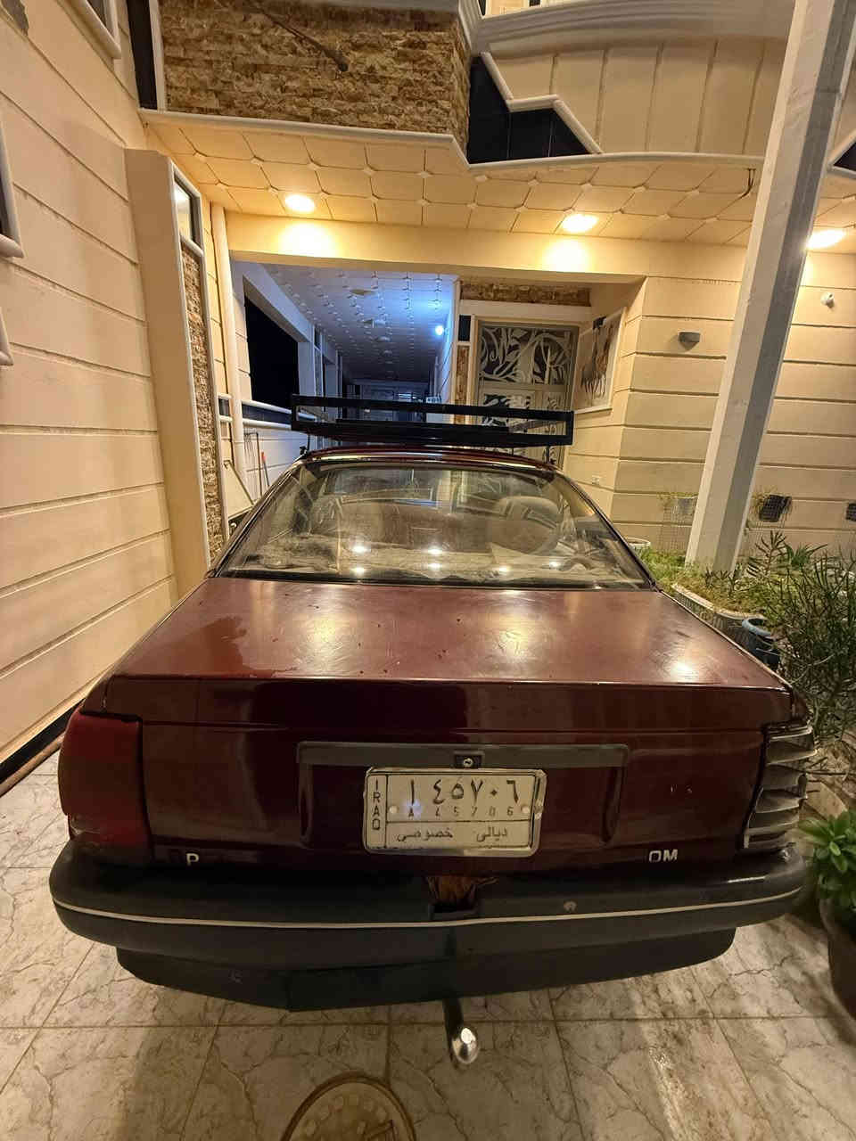 صالون اوبل اوميكا ١٩٨٩ 
رقم ديالى وبسمي تحويل ثاني يوم
لون احمر عنابي 
محرك 2000 
تايرات وباتري جدد 
بيهة طخه بلباب الخلفي موضحه بلصور 
يحتاج كهربائيات شكم شغلة 
وجامة السايق مكسورة 
ولباقي موضح بصور
المكان ديالى _ المقدادية
سعر 28 وبيهة مجال
***********
