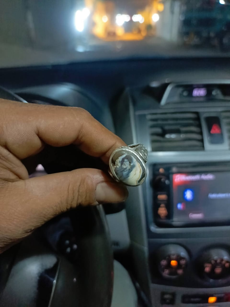 طبيعي مصور عطف 
السيد الشهيد الصدر قدس سره 
,30000$

***********
