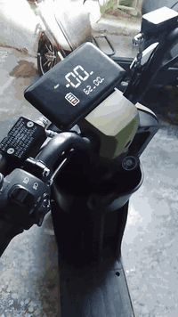 دراجة شحن R10 💯
*ملف1200💯
*5بطاريات  نص عمر 💯
R بك💯
سويجات 2 سويج بصمة 2💯
دبل إشارة 💯
الجاملغ الامامي مكسور 💯
شاحنة موجودة💯
---------------------------------------------------
السعر400,000 بي مجال 
---------------------------------------------------
العنوان  بياع حي الرسالة الأولى 
--------------------------------------------------
☎️***********☎️
