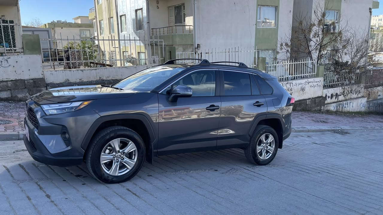 للبيع تويوتا راف فور Toyota RAV4 2023 XLE ✅

تويوتا راف فور XLE 
موديل 2023

حجم المحرك 4 سلندر  ٢.٥
المواصفات :
Awd
صلايت
صندوق كهرباء 
بصمة ابواب
بصمة تشغيل
الشاشة الجبيره 
تحديد مسار 
رادار أمامي(تحديد مسار)
رادار جانبي (نقاط عمياء) على المري 
رادار خلفي(التحذير من الاصطدام)
تحكم وضعيات القيادة Drive Modes 
ابل كار بلي بلوتوث بدون وياير
اوتو ستارت (Auto start)
اوتو ستوب(Auto Stop)
هاند بريك بصمة
اوتو هولد(Auto Hold) 
تحكم وضعيات القيادة,ECO,NORMAL,SPORT  
تحكمات استيرن 
وبقية المواصفات المعروفة
بدون صبخ
***********

سعر ٢٢٨ ورقه
