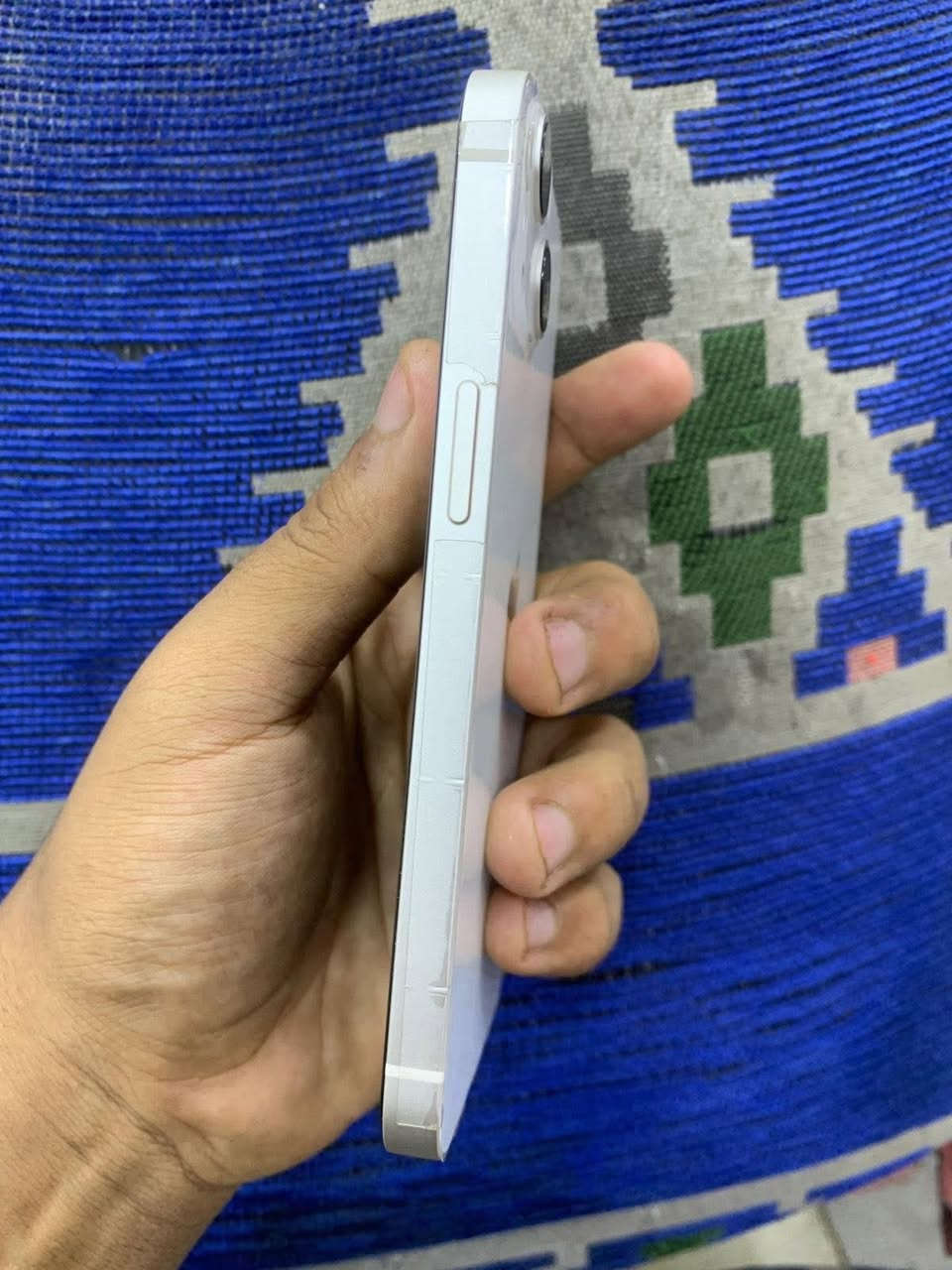 iPhone 13
128 / 89 % 
ايفون 13 مساحه 128 و بطاريه 89 ‎%‎ الجهاز حرفيا من الزيرو اسكرينه اماميه و خلفيه و عدسه كاميرا و معاه شاحن محافظ عليه كويس قوي معفي ضريبه الحمدلله و معاه الفاتوره اللي جايبو بيها و موجود الكشف ف الصور

ملحوظة نزلت ل 87‎%‎ بسبب اخر تحديثات


**إذا كنت صاحب هذا الإعلان وتريد حذفه لأي سبب، رجاءا أرسل رسالة إلى الدعم الفني**