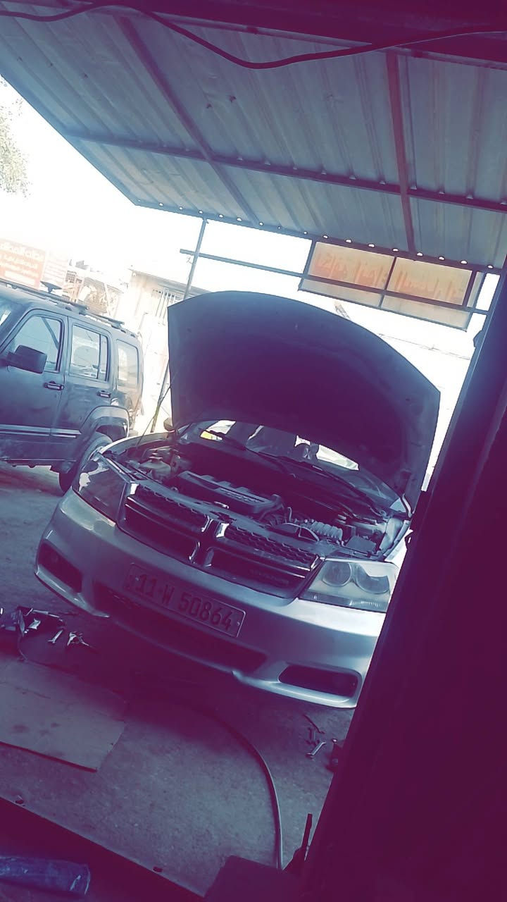 اسعد الله اوقاتكم بكل خير جزء بسيط حدادة صدر 
اي عطل عدكم بخصوص الحداده يرجي التواصل خاص 
او الاتصال ع الهاتف ***********
