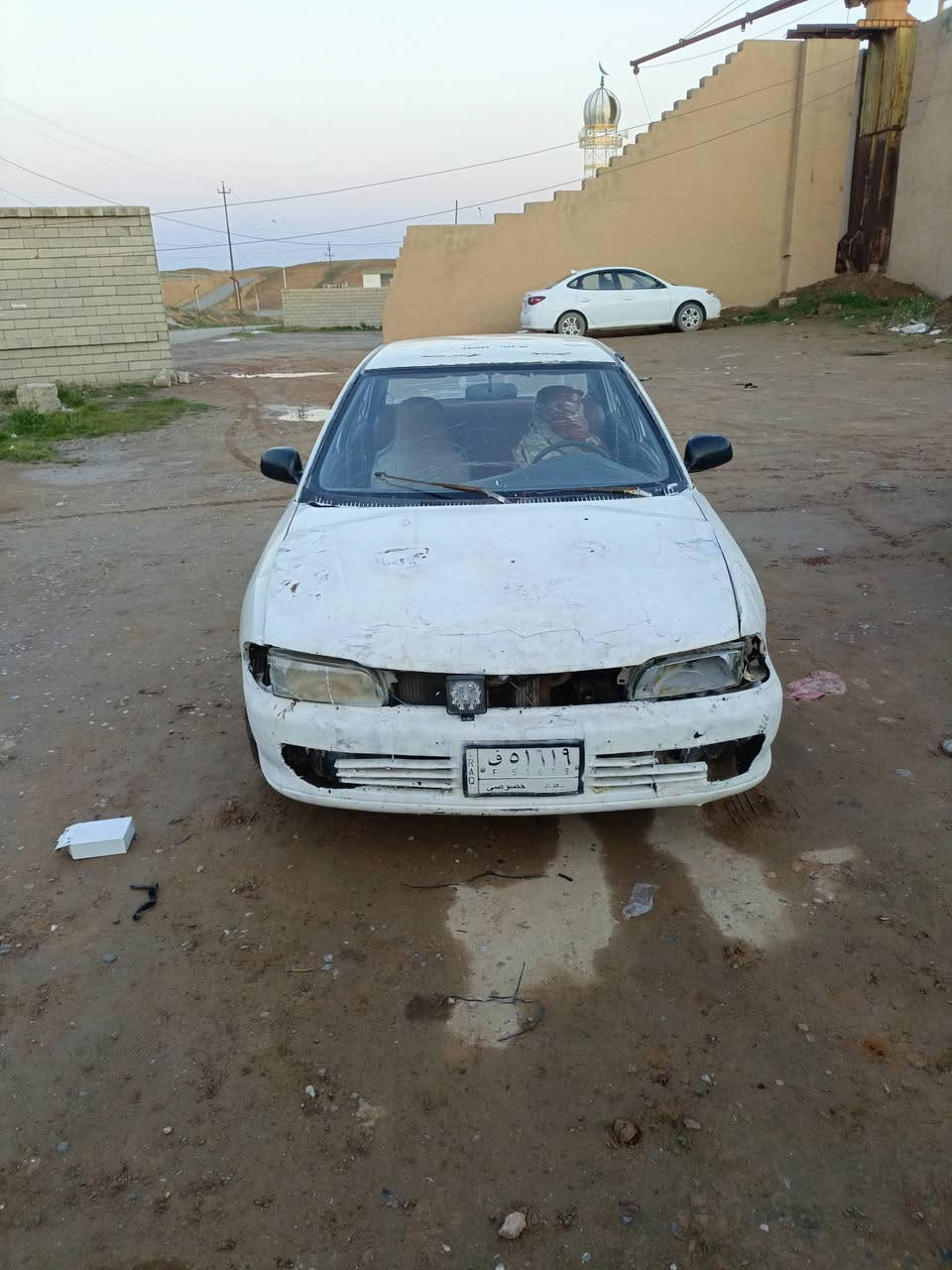 السلام عليكم ابراتون موديل 92 رقم الماني سنويه خضره بس ماندل صاحبها  محرك كير شرط محرك كصه شادينو نشاط فول الكشر شوف العين السعر 10 وبيها مجال شعندك امراوس لادين ولابعدين التصال ***********
