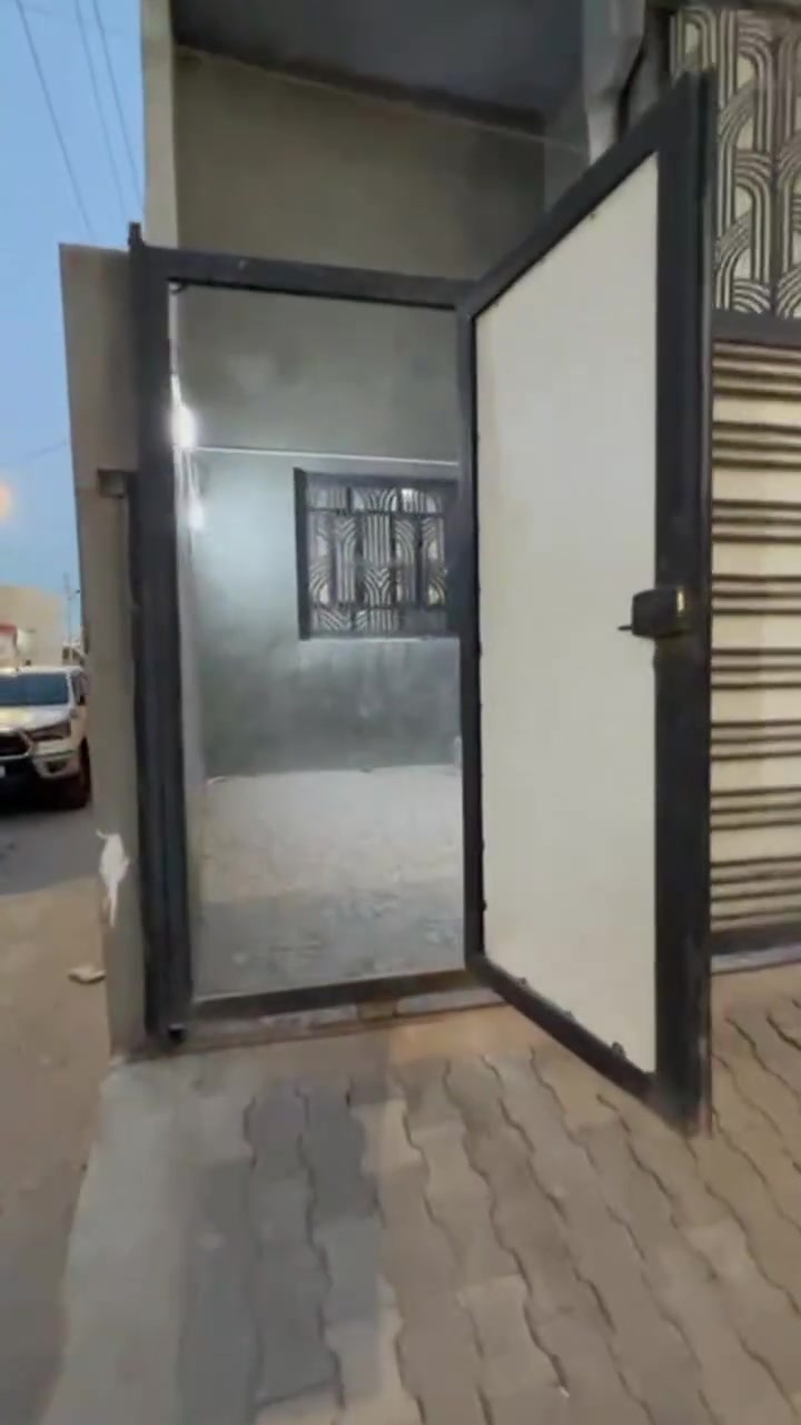 سلام عليكم يتوفر لدينااا بيوت وشقق
ومشتملات للايجار في منطقه القبله ام نعاج بهادريه حي الزيتون المطيحه السنيديه مناوي لجم دويد المشراك لاستفسار*********** مراجعه مكتب عقارات البصره في حي الزيتون مقابيل صيدليه الفجر
