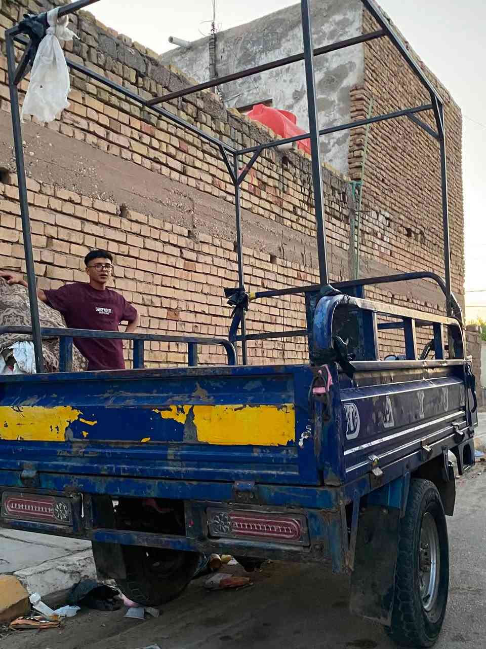 سلام عليكم ستوتة دايوان٢٠١٤ اوراق مكفولة شاصي السعر١٣٥٠ العنوان نعمانية ***********
