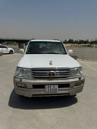 لاندكروز gx.r 2006  نضيفه جدا جدا  السعر على خاص رجاء لا تكسر بحلال ال...