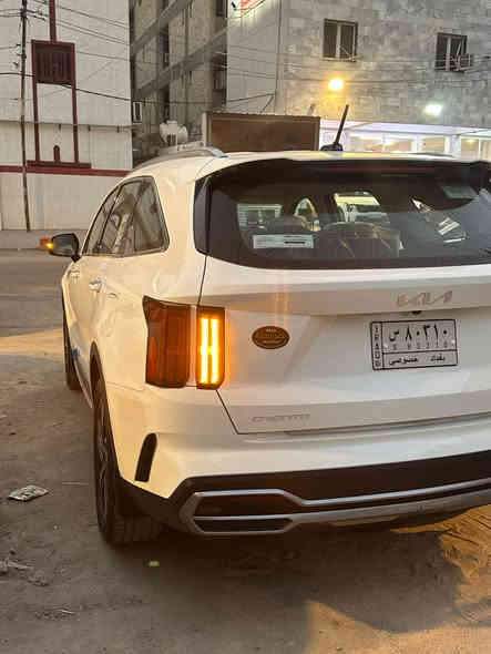 مرحبا حبايب سورنتو 2023 اربع سلنتدر 
ماشيه 20 الف مكفوله من الصبغ والضرر 

بصمه تشغيل / 7 راكب / كرسي كهرباء / جنطه كهرباء 

موف درايف / مكينه 2500 

ويل كب كروم 

شاشه كامرا وبعد بيها مواصفات 

السعر 24800$$

بغداد الكراده قرب كهرمانه 

***********

ابو فهد
