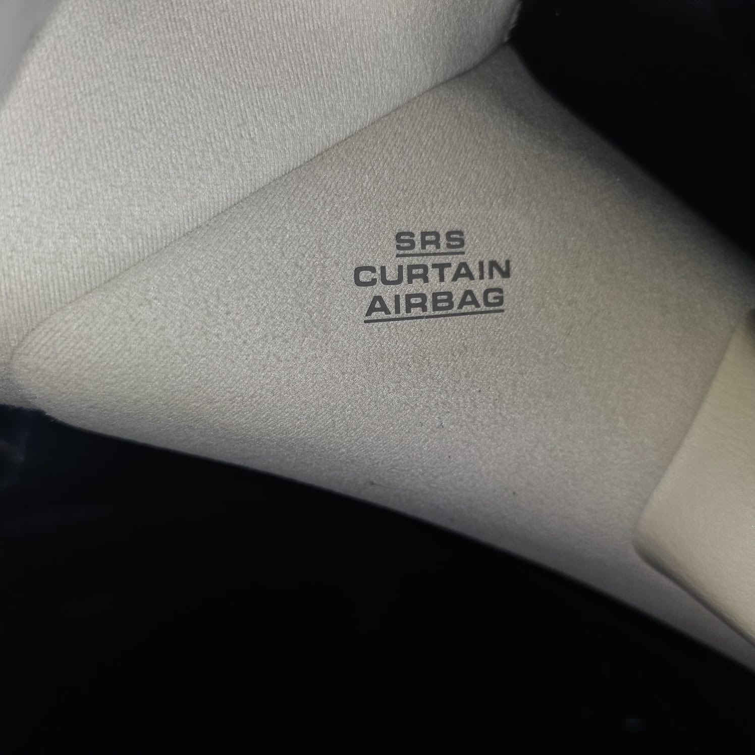 � فرصة ذهبية – للبيع مستعجل 🔥
🚗 لاندكروز 2021 GXR
⚙️ محرك 6 سلندر (V6)
📏 الممشى: 31,000 كم فقط

✨ المواصفات:

 • 8 إيربك (وسائد هوائية)
 • كاميرا 360 درجة
 • جنطات شفط
 • مغلفة حماية PPF بالكامل
 • حالة ممتازة جدًا (نظيفة كلش)

💰 السعر: 57,000 دولار
⚡ قابل للتفاوض للجادين فقط

📍 الموقع: بغداد – ناحية ال


**إذا كنت صاحب هذا الإعلان وتريد حذفه لأي سبب، رجاءا أرسل رسالة إلى الدعم الفني**