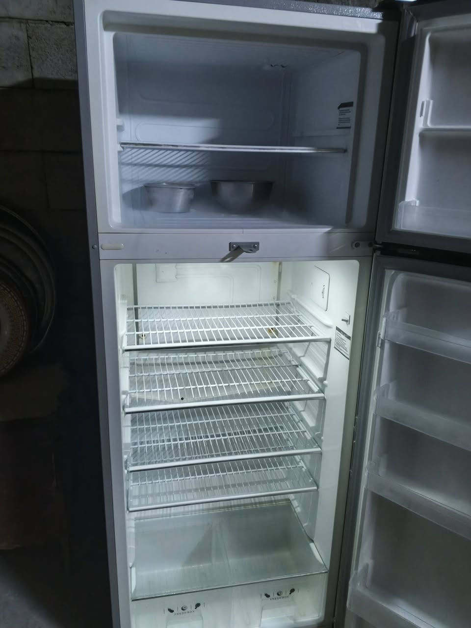 السلام عليكم ثلاجه للبيع حل نظيفه السعر 300الف مكان الخمسه كيلو


**إذا كنت صاحب هذا الإعلان وتريد حذفه لأي سبب، رجاءا أرسل رسالة إلى الدعم الفني**