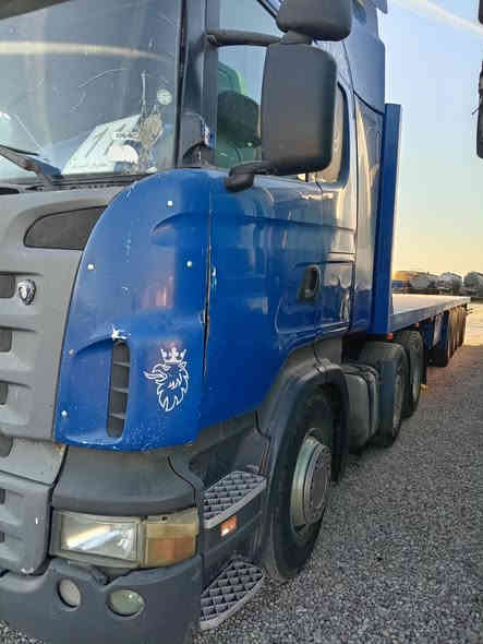 سكانيه للبيع موديل 2008 فول مواصفات ثلاجه كير الف اوتوماتيك رتايدر هاف عربانه اربع محاور مزوج المانيه السعر التصال على رقم ***********
