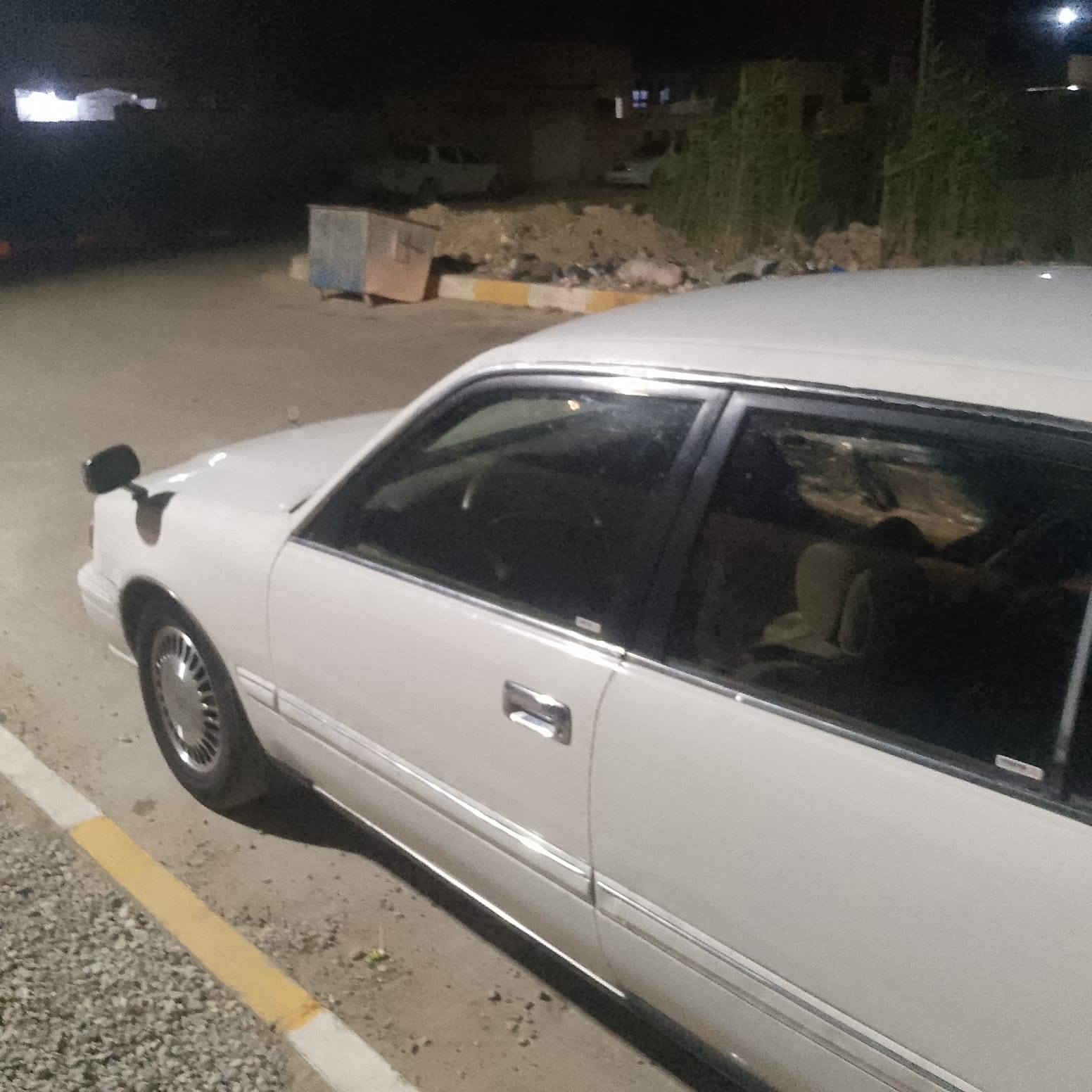 رأس الثور تكم ايسر بلاد بأسمي نقصها محرك بيه صوت بداية تشغيل وحداديه وضربه جنطه معمره مكفوله لا كص ولا نقل واصوليه رقم انكليزي هذا الأسبوع استلمه السعر ٧٥
مكاني ذي قار قضاء النصر 
***********
