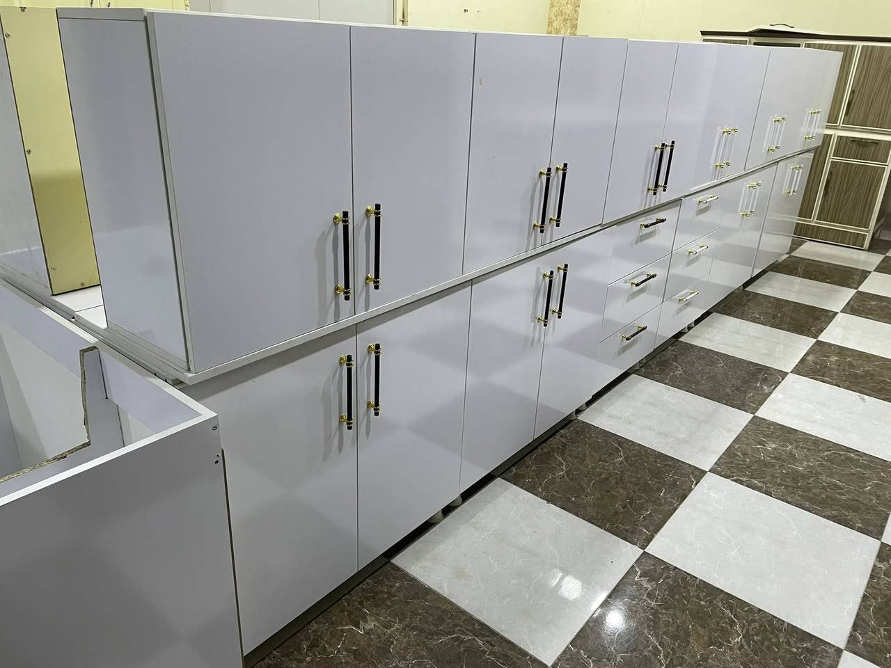 وةجبةي نوييي كةوانتةر دار قياس ٢ مترو نيو
مةخسةلة مترو٢٠ بان كاشي

بةهةرزانترين نرخ بةردةسة. عةدةتيكي كةم بةردةسة

ناونيشان كةلار مةزادة كونةكة پشت قوتابخانةي لةيلا قاسم تةنيشت دارتاشخانة ريبين


**إذا كنت صاحب هذا الإعلان وتريد حذفه لأي سبب، رجاءا أرسل رسالة إلى الدعم الفني**