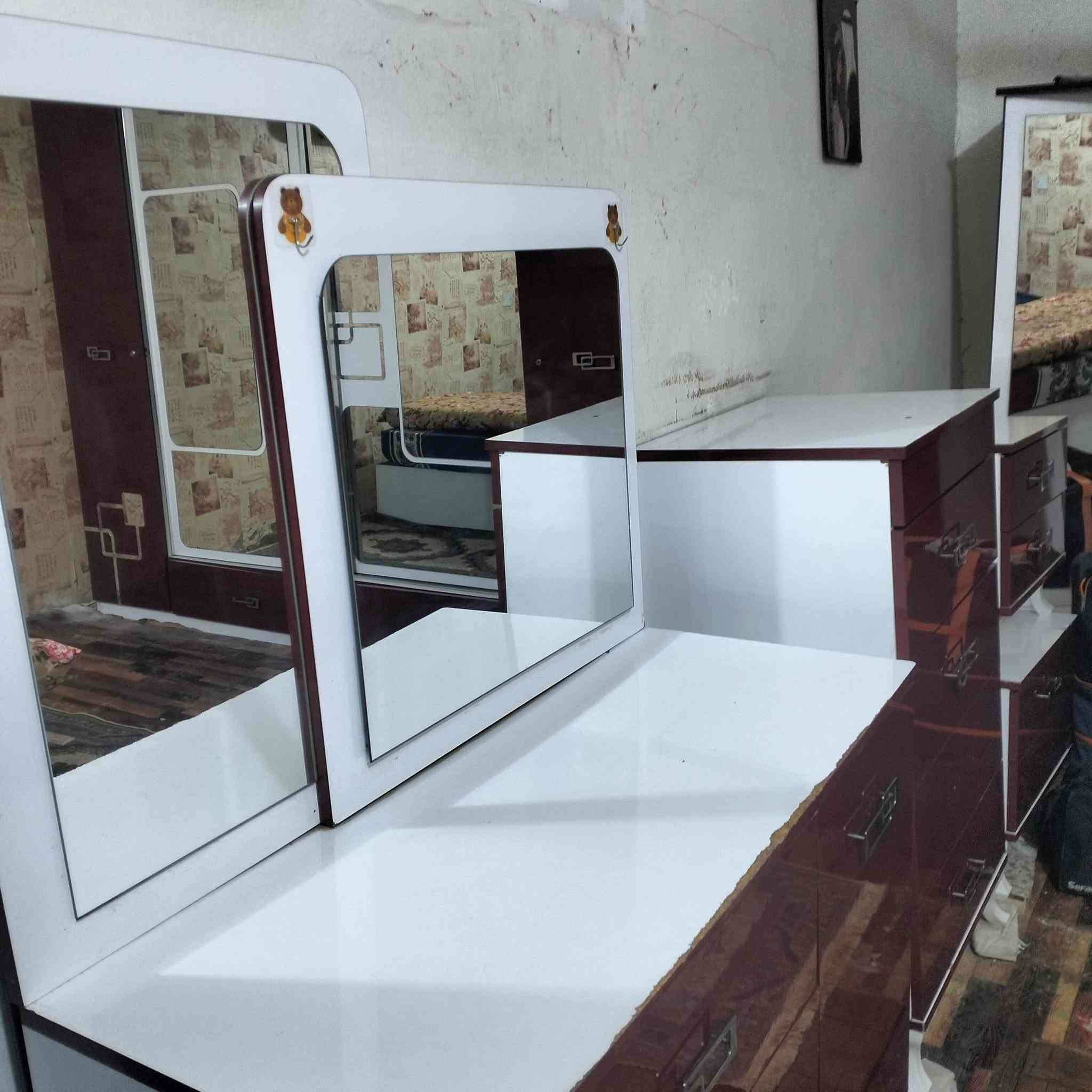 عدد القطع / 5
نضام / سلايت.. 🦋✨
سعر / 400 وبيها مجال بسيط
عنوان/بغداد مدينه الصدر
***********/واتس
