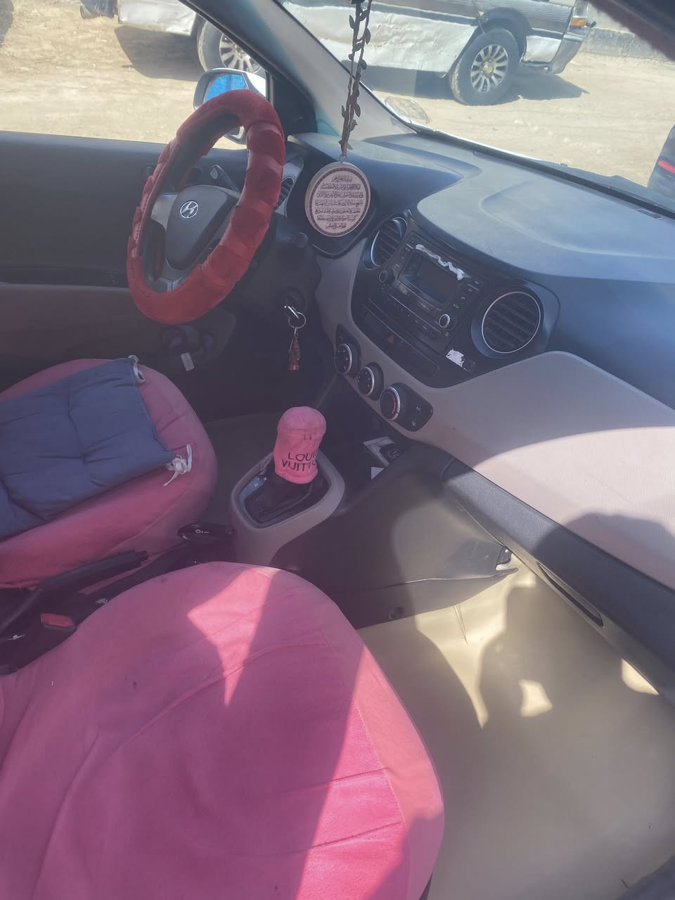 السلام عليكم 
للبيع او المراوس
هونداي A10 بابل انكليزي 2016 خليجيه مكفوله
بيها شخوط قليله 
السعر 83


**إذا كنت صاحب هذا الإعلان وتريد حذفه لأي سبب، رجاءا أرسل رسالة إلى الدعم الفني**