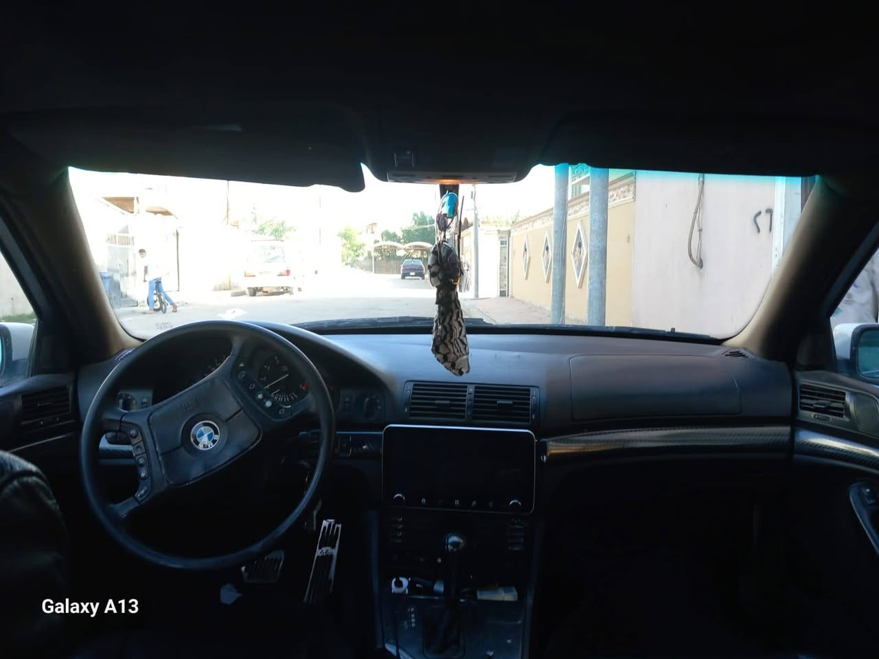 سلام عليكم صقر ٩٧ ٥٣٥i
السيارة عالبلاد لا صبغ ولا معجون  بيهة كلير بس بنيد وجاملغ امامي اصل ٨ سلندر
بيهة كير ومحرك وضفيرة وعقل ٤٤ الكهربائيات عالبلاد
 الغرفة نضيفة كشنات كهرباء تدفئة
 التبريد جديد اشتغلتة وخير من الله 
 سلايد شغال
 تخم تاير جديد
صدر خلفي مبدل عربانة كاملة قبل شهر 
امامي ٩٠ بالمية قبل ٥ اشهر بدلتة
 بيهة ضربة بالجاملغ الخلفي واضحة بالصور
 شاشة اندرويد تحكم ستيرن
تركشن شغال اي بي اس  كلة بلادي 
اللايتات زنون منضومة عدسات وزنون زرع جديدة
 رقم بغداد بأسمي مكاني شهداء السيدية 
مستعجل  عالبيع السعر ٦٥


**إذا كنت صاحب هذا الإعلان وتريد حذفه لأي سبب، رجاءا أرسل رسالة إلى الدعم الفني**