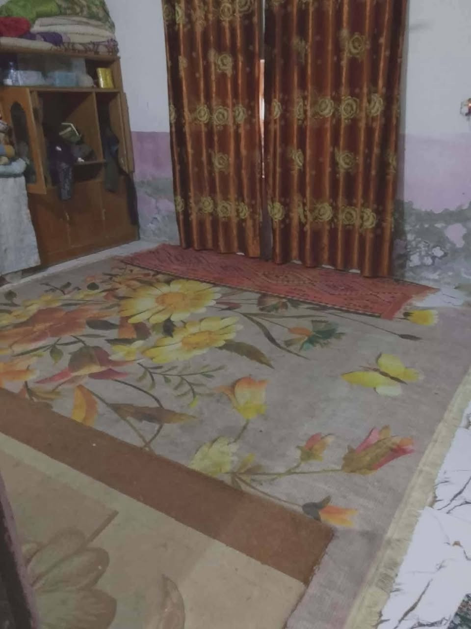 بيت طابقين طابو صرف 
بيت عكاده ترميم جديد

المساحه 240 
الطابق الاول 
غرفتين 4*5
صاله 
هول
مطبخ 
استقبال صحيات داخل وخارج
الطابق الثاني غرفتين نوم 4*5
صاله 7 متر 
المسيب حي العسكري خلف جمله ابو علاء سبع
#مكلفين_بالنشر 

للتواصل 
*********** واتساب
