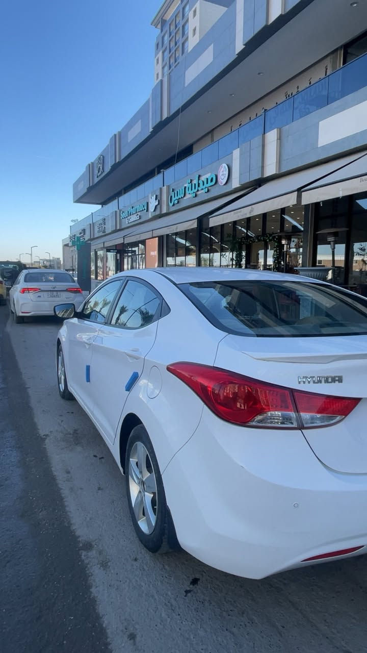 السلام عليكم
النترا 2014 خليجي رقم اربيل

محرك 1800

سنوية لحد 2030

السيارة نص مواصفات

بيها نواقص بسيطة

السونار مرفق مع الصور

مكانها بغداد / حي الجهاد

للبيع او مراوس باكسنت ( فرق )

السعر 118 وبيها مجال بسيط

الي متعجبة او غالية عليه الله يرزقة وياخذ احسن منها 

***********
