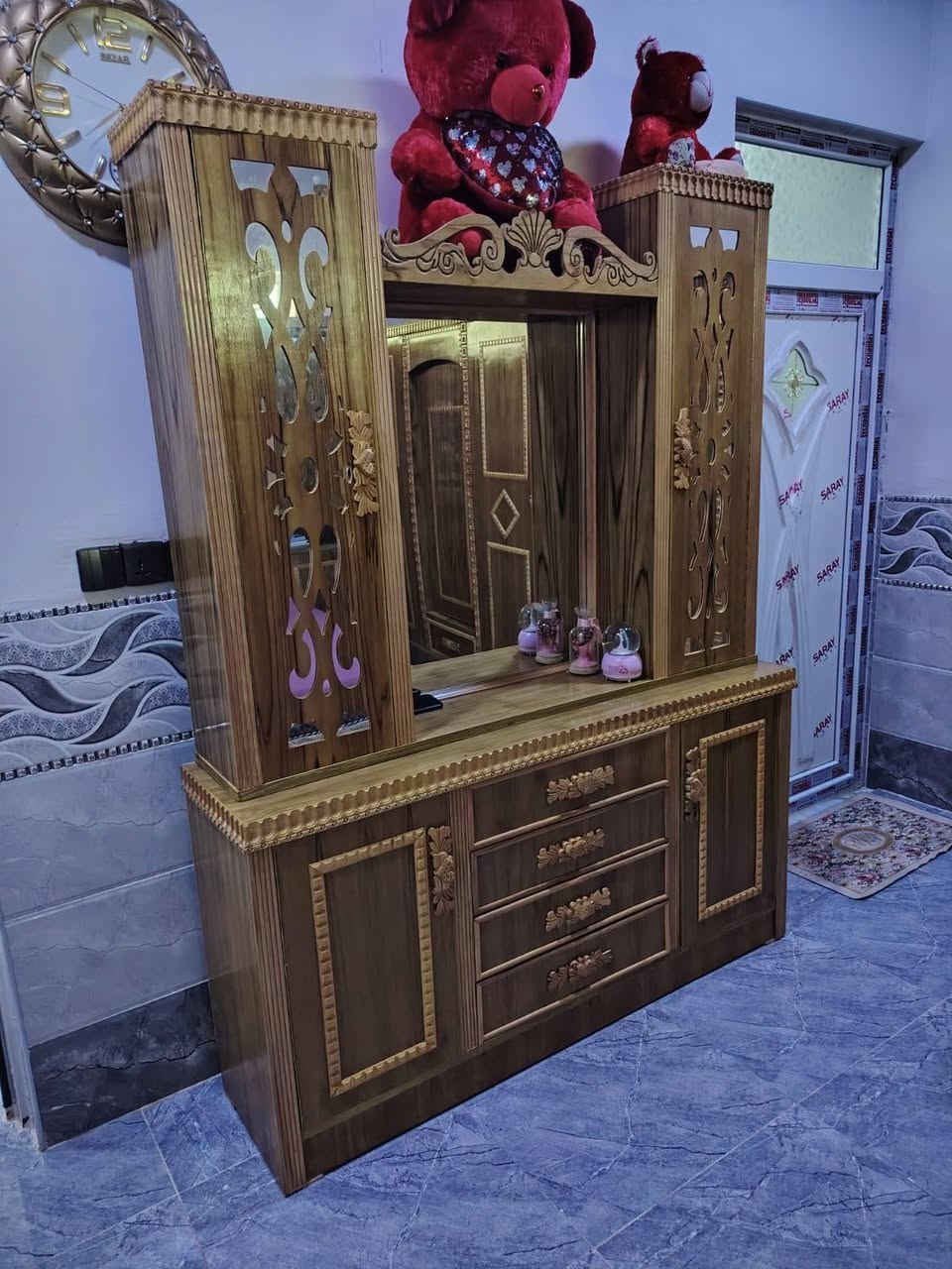 غرفه نوم جديد 
السعر / 850
***********
***********
