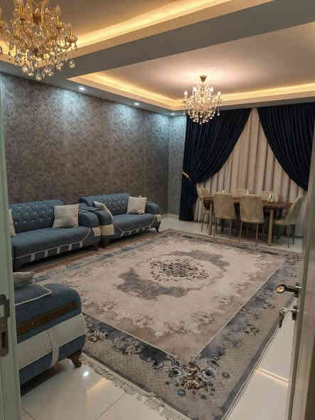 شقة مؤثثة بالكامل للإيجار في مجمع النسيم ستي حي الجهاد.. مساحة ١٤٠ متر غرفتين نوم وصالة..تدفئة وتبريد مركزي انفيرتر VRF.. إطلالة حدائق ونافورة..تحتوي على كافة الأجهزة الكهربائية..للإستفسار ***********
