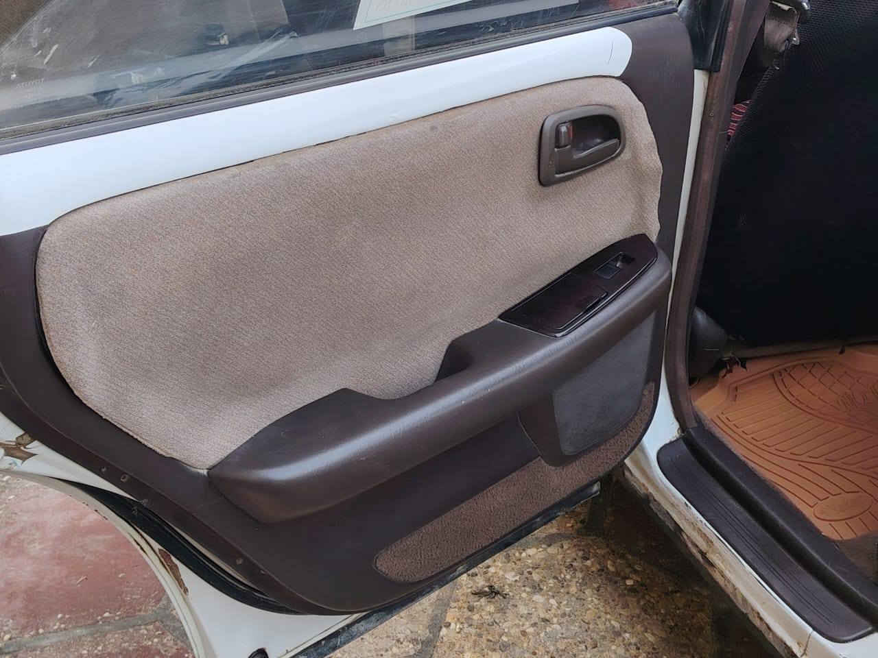 السلام عليكم مارك 93 كفاله عامه فقط صبغ جماليه باسمي ذي قار سنويه 27 رقم نكليزي مكينه وكير 2500 شرط جاهزه مابيهه كل نقص شاشه كامره حداده ادامه كامله مسويلهه مكاني ناصريه سعر 63 وبيهه مجال 
***********
