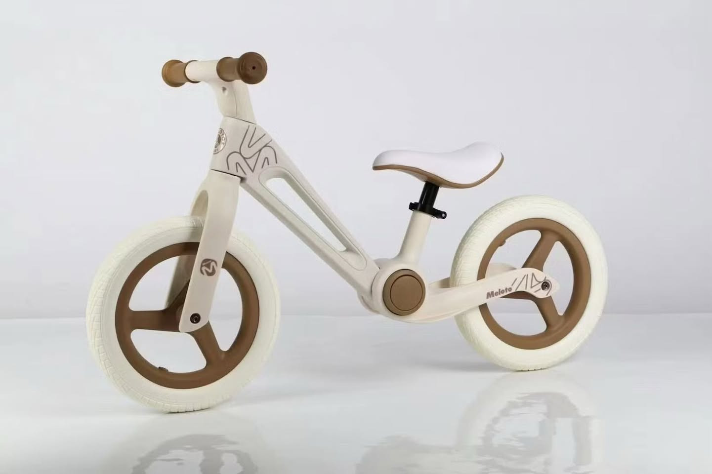 بايسكل بهذا الشكل تعليمي للاطفال يطبق اول 25


**إذا كنت صاحب هذا الإعلان وتريد حذفه لأي سبب، رجاءا أرسل رسالة إلى الدعم الفني**