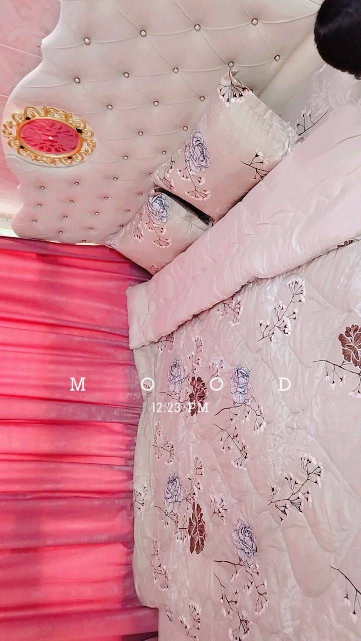 غرفة نوم نضيف للبيع سعر 900وبي مجال (مع الدوشك) لاستفسار ***********
