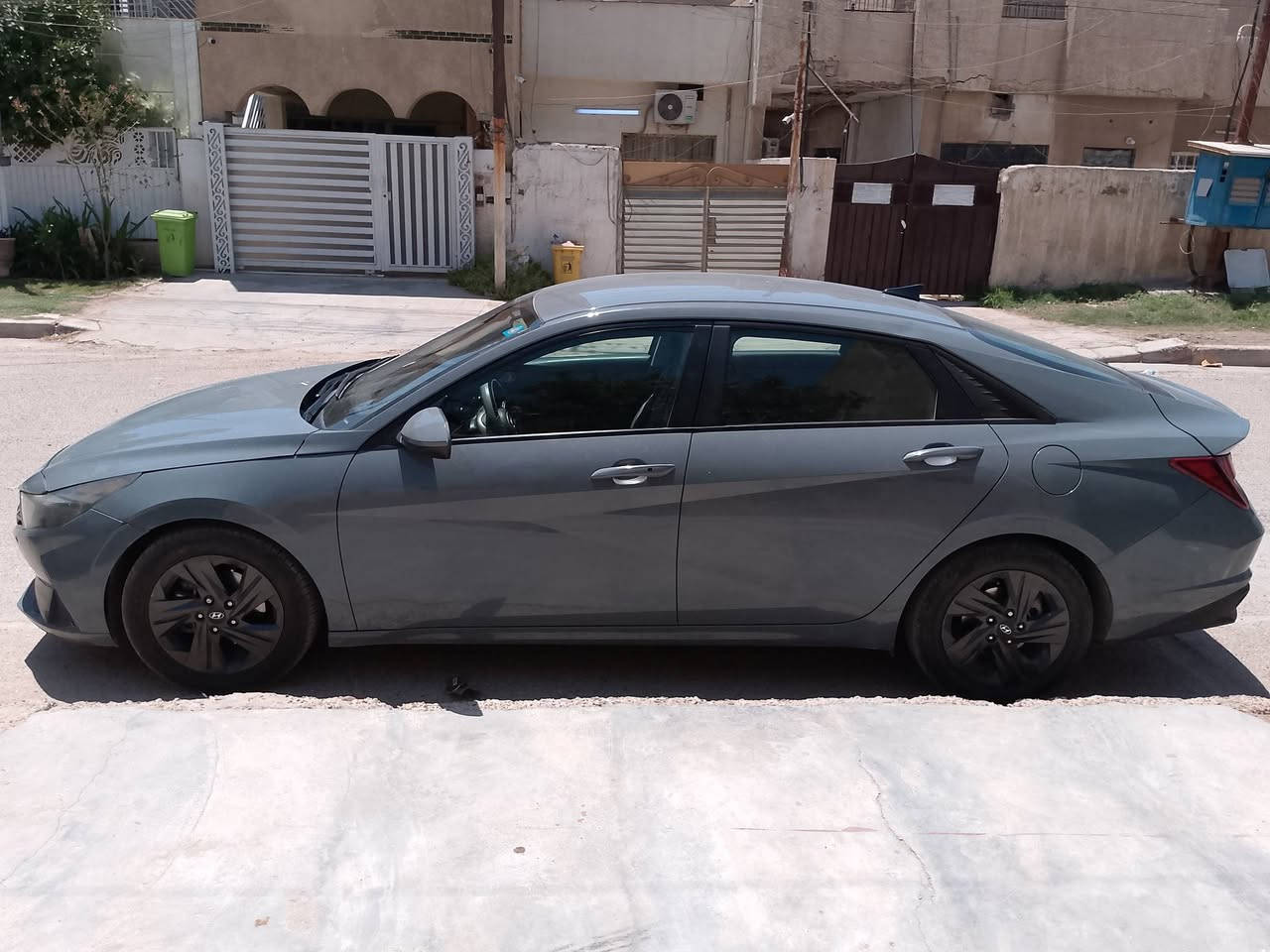 سلام عليكم انترا وارد كندي موديل 22و سونار موجود با نشر سعر مطلوب 135او بي مجال لاستفسار على رقم ***********
