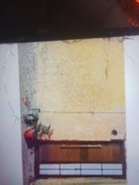 نصف قطعه البيع قطاع 18بناء عكاده نضيفه طابق واحد مقابيل مندى جزيره مسا...