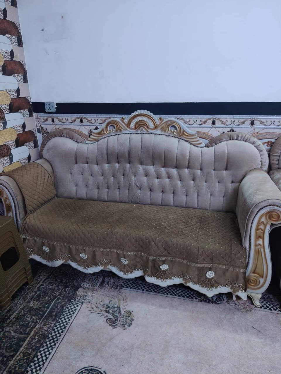 سلام عليكم شباب تخم ملكي تفصال البيع 10مقاعد السعر 800وبي مجال ***********و***********
