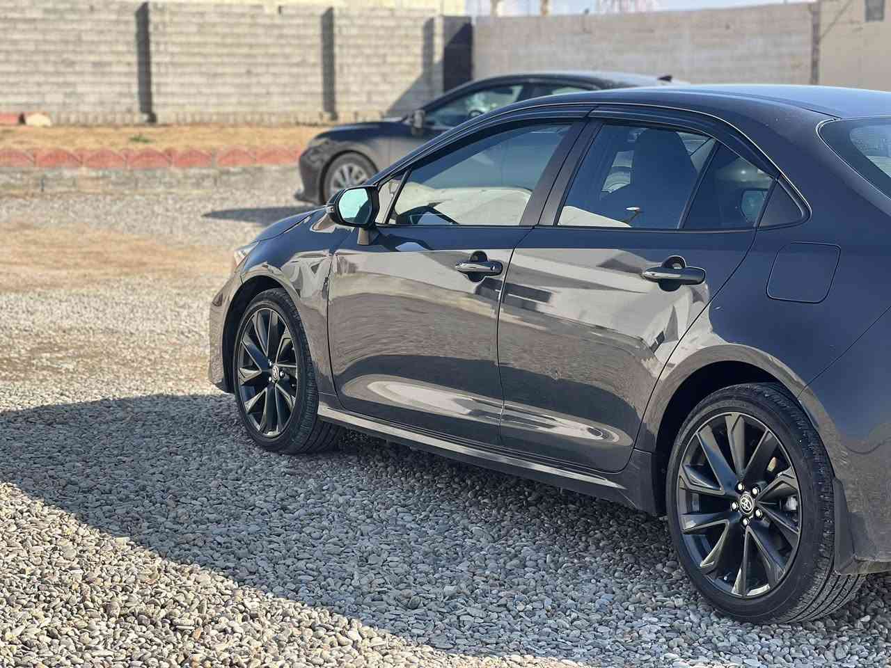 كورلا 2024 بونيد تجاري بدون ايرباك وشاصي شرط ماشيه 15 ميل بصمه الابواب بصمه داخل لونين سياره منفيس تترقم جميع المحافظات السعر 145 $ بيها مجال بسيط 
مكان السياره كركوك الحويجه 
***********
