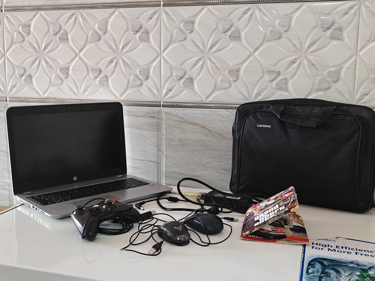 🔹 للبيع لابتوب HP ProBook 450 G4 🔹
💻 المواصفات:
المعالج: Intel Core i5-7200U
السرعة: 2.5 – 2.7 GHz
الذاكرة (RAM): 8GB
التخزين: SSD 256GB (سريع جداً)
كرت الشاشة: Intel HD Graphics 620
حجم الشاشة: 15.6 إنچ
النظام: Windows 10 أصلي
⚡ الحالة:
الجهاز نظيف ويشتغل 100%
سريع ومناسب للدراسة، الشغل، الأوفيس، الإنترنت، والبرمجة الخفيفة
بطارية جيدة
بدون أعطال
📍 الموقع: (ديالى بعقوبة)
 للتواصل: (***********)
