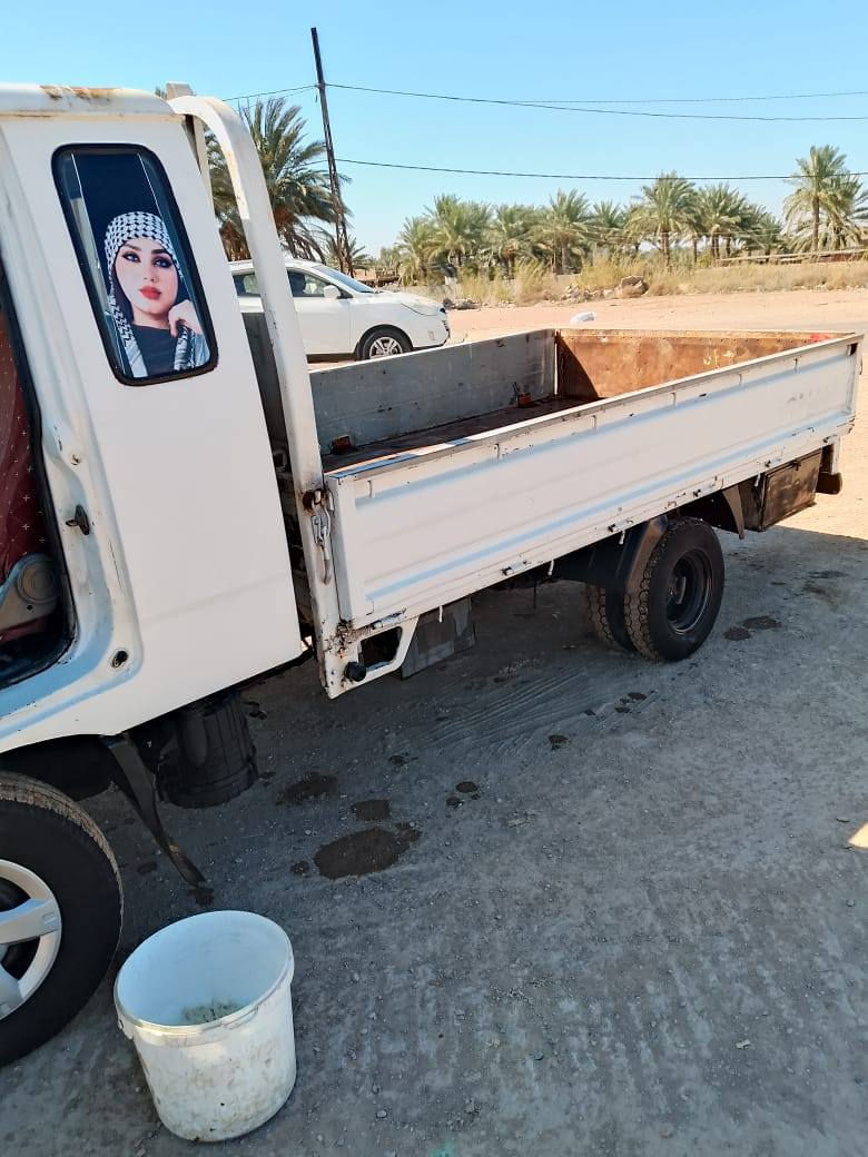 سلام عليكم فنتيره اللبيع موديل 97 نضيفه كله شرط سنويه الغايه 2031 عنوان بعقوبه سعر 60 وبيه مجال حك الطيبين  الرقم *********** او ***********
