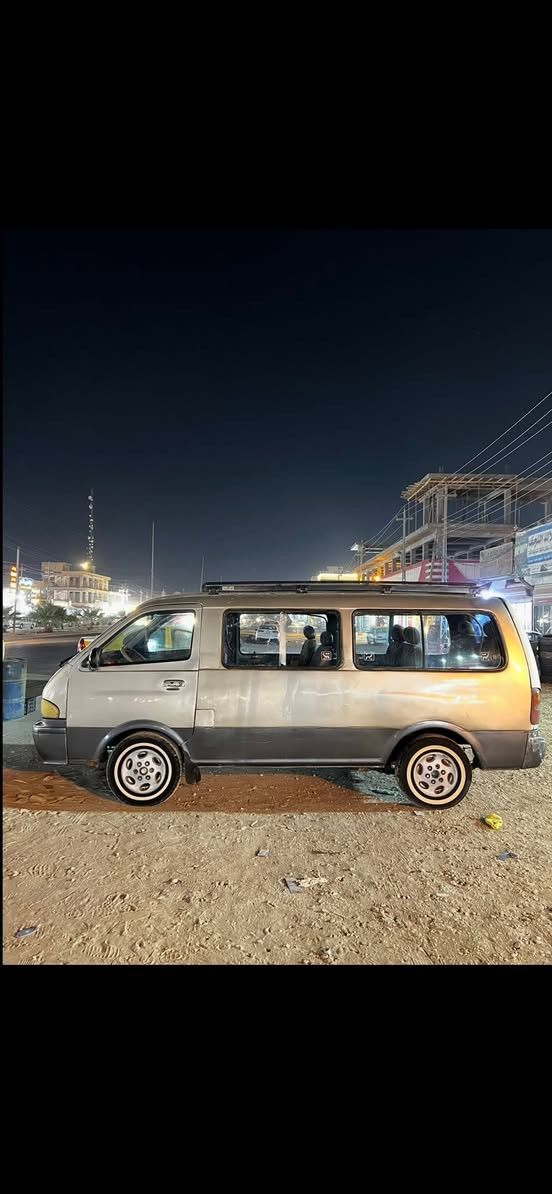 كيا بريجو موديل ١٩٩٦ السياره ماعايزها شي كبل للشارع
كير مكينه اكسل مكفول 
تخم تاير ابو الخطه 
شرط المداور 
السياره ب٥٥ وبيها مجال بسيط
لباقي التفاصيل الاتصال على الرقم 
***********
