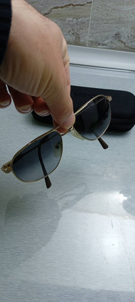 نظارة ماركة ابولو
قياس: 55
عدسات: بوليكاربون
فلتر : uv400  لحماية العين من أشعة فوق البنفسجية 
قطعة نضيفة جدا
للاستفسار: واتس اب ***********
