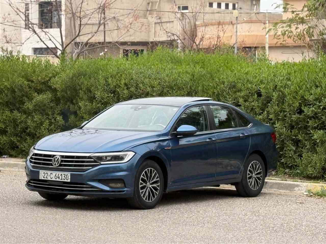 سلام عليكم 
للبيع فولكس واكن جيتا 
موديل 2019
فول موصفات 
بنوراما 
بصمه
رادارات360درجه
كراسي جلد تدفئه كهرباء 
داخل لونين
تحكمات استيرن 
تثبيت سرعه
حساس امامي خلفي 
باقي موصفات معروفه
رقم سنويه جديد شرط تحويل بيها بطاقه بانزين
سياره بيها ٣باب صبغ معه ٢تعديل ابشرط بدون دواخل او ايرباك
سعر سياره 133اوبيها مجال 
مكان سياره كركوك :/رقم الهاتف *********** كركوك, العراق
