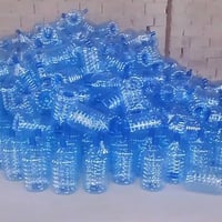يتوفر بطل ماء استخدام حجم 18 لتر وزن 300 متوفر حسب الكميات المتفق عليه...