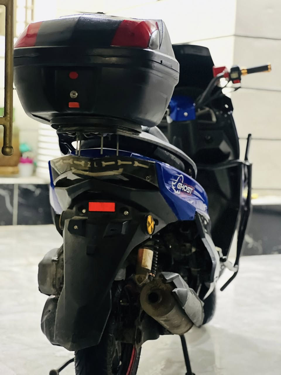 دراجة سترونگ
موديل ٢٥ 
محرك ١٥٠ 
سعر ٧٥٠ بي مجال 

***********
