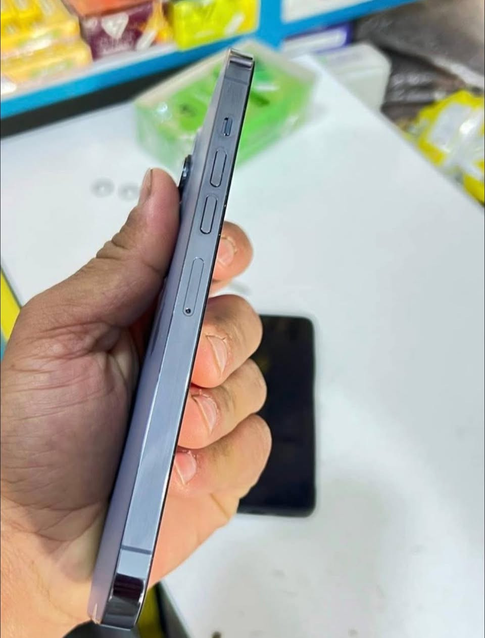 ايفون 13 برو ماكس ذاكره 256 دبل سيم za  مبدل بطاريه او شاشه اصلي فيس ايدي شغال ثلاث طوبات  بطاريه 94

كركوك سعر 4٦٠الف              

***********

***********
