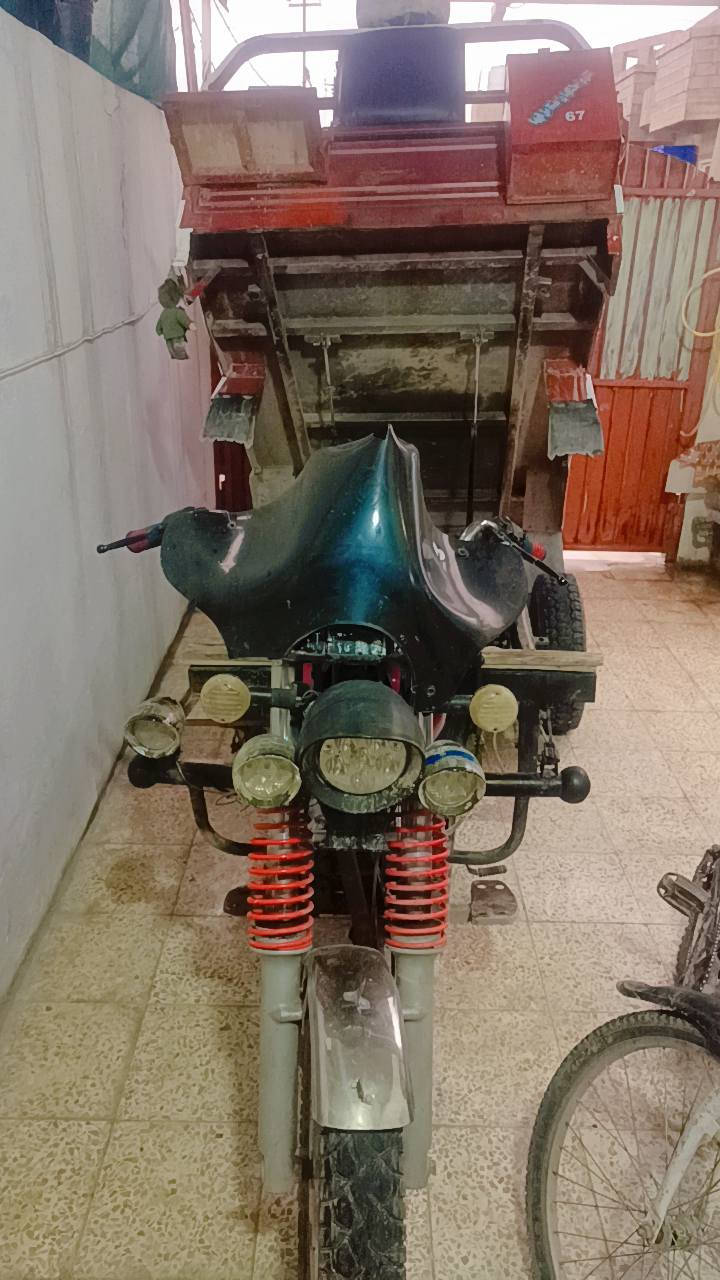 سلام عليكم ستوت للبيع جاهز مديل 19محرك 22ويار منيا شغال سلف شغال شصي شرط سعر مليون 100و بيها مجال***********
