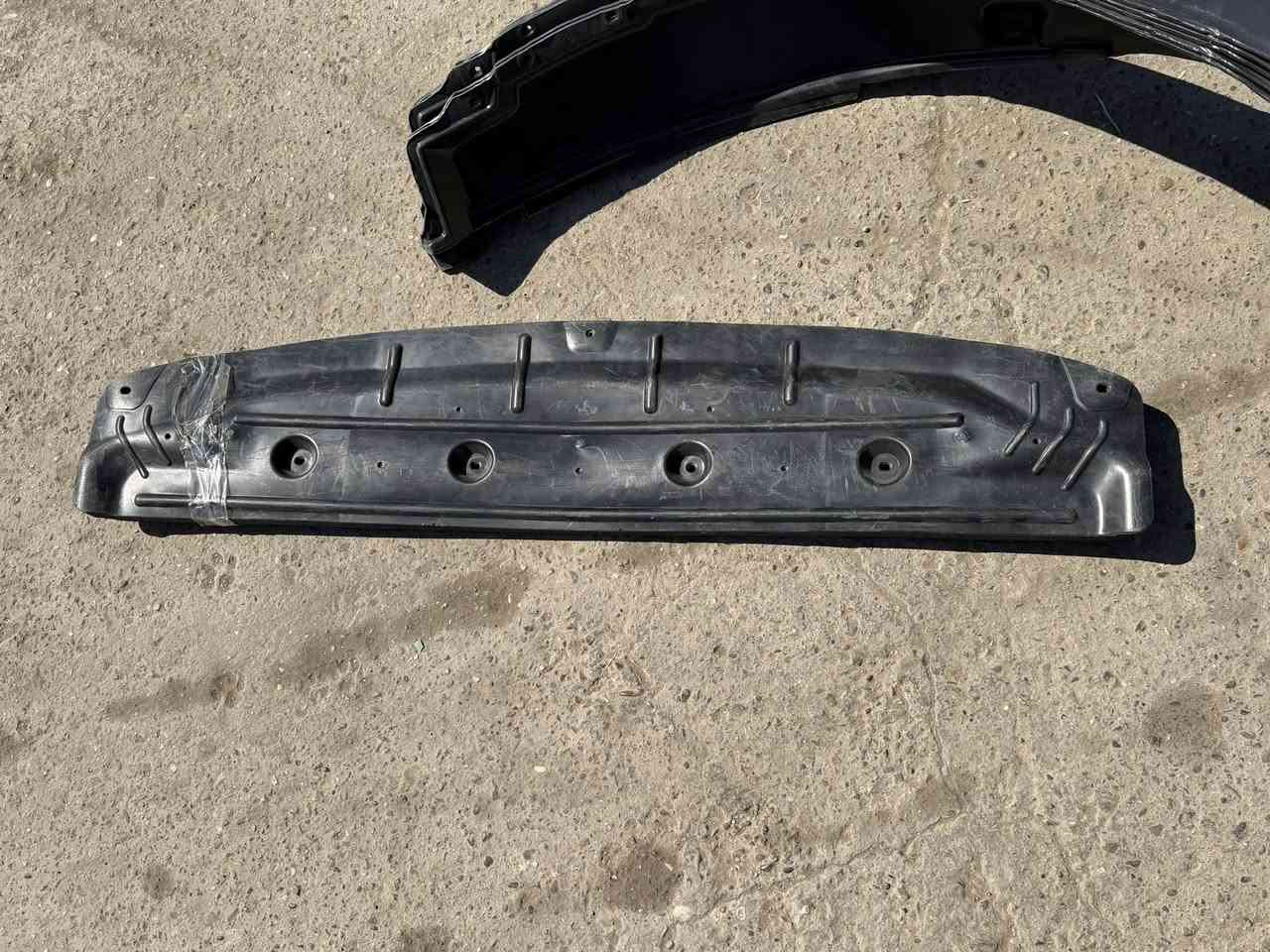 السلام عليكم
توفر عدنا بطاين تاير ودرع دعامي

ودرع محرك يوجد خدمة توصيل لكافة المحافظات 

توفر عدنا تجاري واصلي

***********

***********
