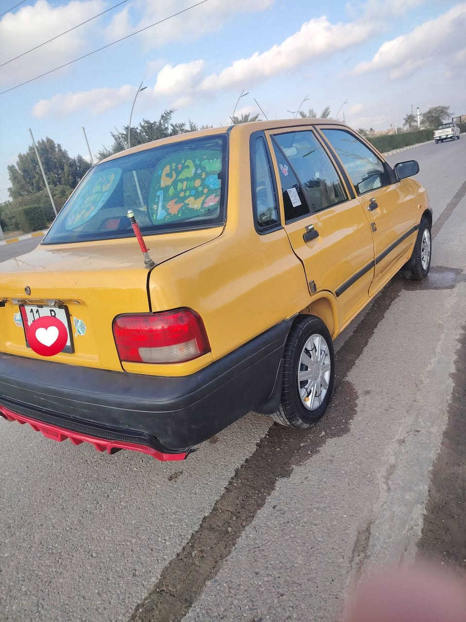 للبيع سايبه🚕 موديل ١٢ رقم بغداد دولي جديد هزه جديده سنويه لل ٢٧ تبريد ثلج 🥶تدفئه نار 🔥سياره مال جناي كلها شغاله هيتر جام امامي خلفي شغال لايت ٧ الوان 🌈دركه مال اكسنت دوشمه جديده تخم تاير جديد ما بيها كل نقص (سبير ما نازل 😅) العنوان تكريت السعر *********** (بدون خاص)
